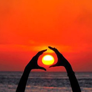 黑人狂艹女生逼
